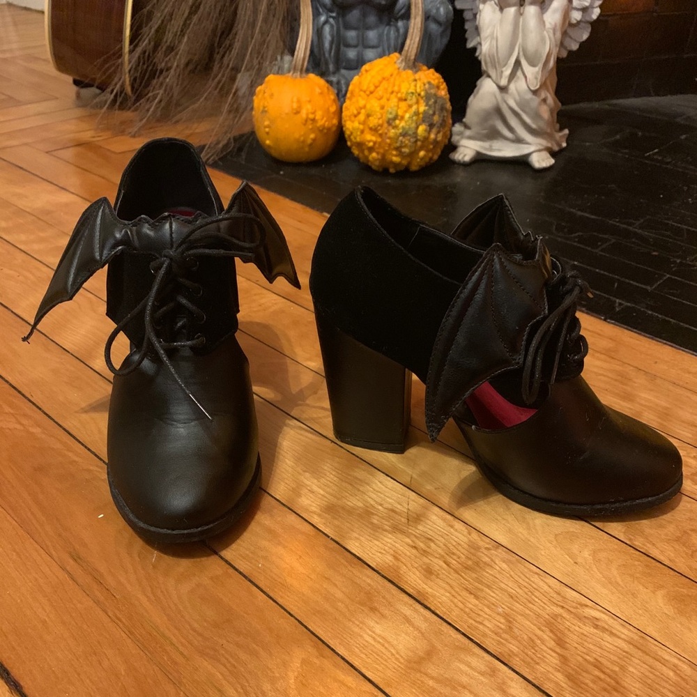 Iron Fist bat wing heels!